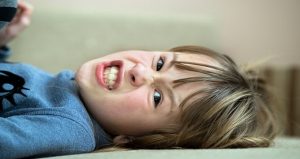 راه های مقابله با لجبازی کودکان