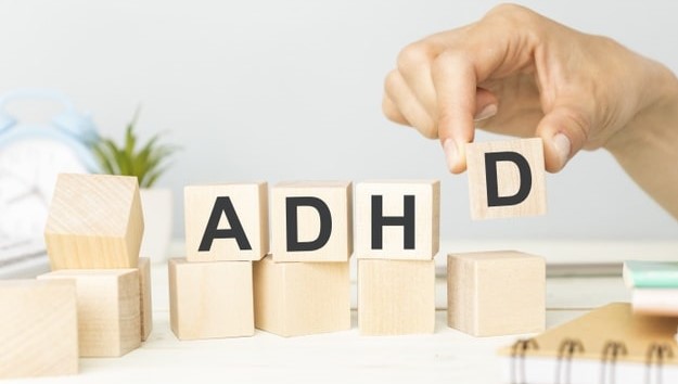 بیش فعالی چیست ADHD چیست